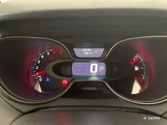 RENAULT CAPTUR - voiture d'occasion - Photo 12