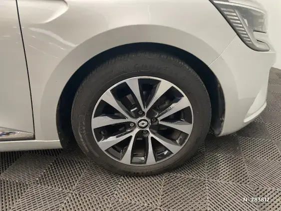 RENAULT CLIO V - voiture d'occasion - Photo 8