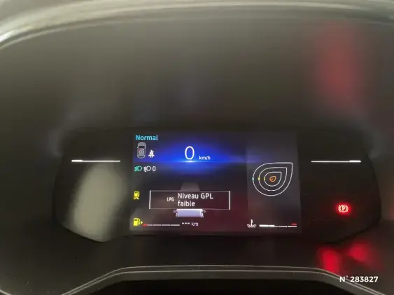 RENAULT CLIO V - voiture d'occasion - Photo 12