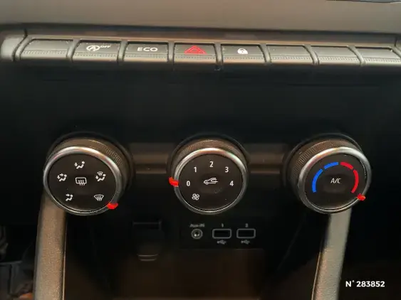 RENAULT CLIO V - voiture d'occasion - Photo 14