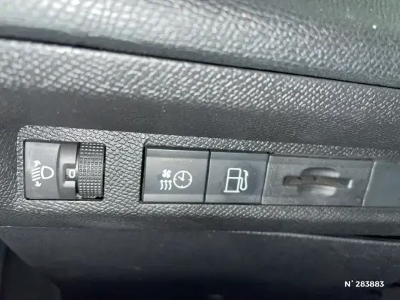 PEUGEOT 308 III - voiture d'occasion - Photo 15