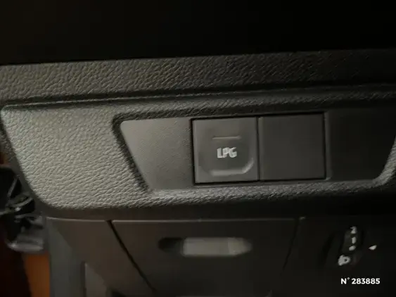 DACIA SANDERO III - voiture d'occasion - Photo 15