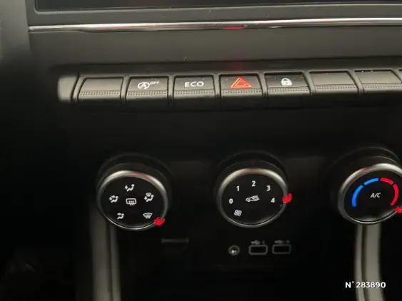 RENAULT CAPTUR II - voiture d'occasion - Photo 14