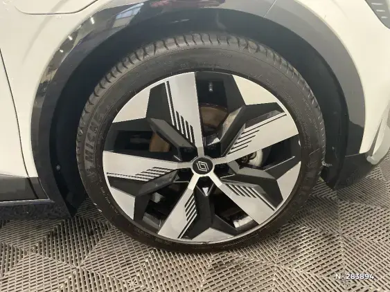 RENAULT MEGANE V - voiture d'occasion - Photo 8