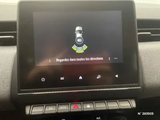 RENAULT CLIO V - voiture d'occasion - Photo 14