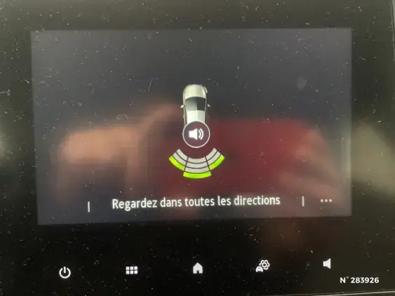 RENAULT CLIO V - voiture d'occasion - Photo 14