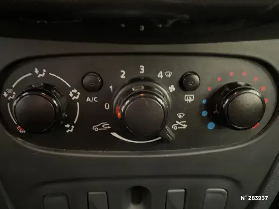 DACIA SANDERO II - voiture d'occasion - Photo 15