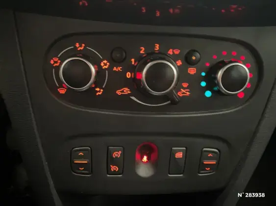 DACIA SANDERO II - voiture d'occasion - Photo 14