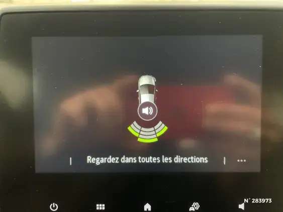 RENAULT CLIO V - voiture d'occasion - Photo 14