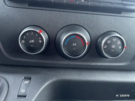 RENAULT MASTER III - voiture d'occasion - Photo 14