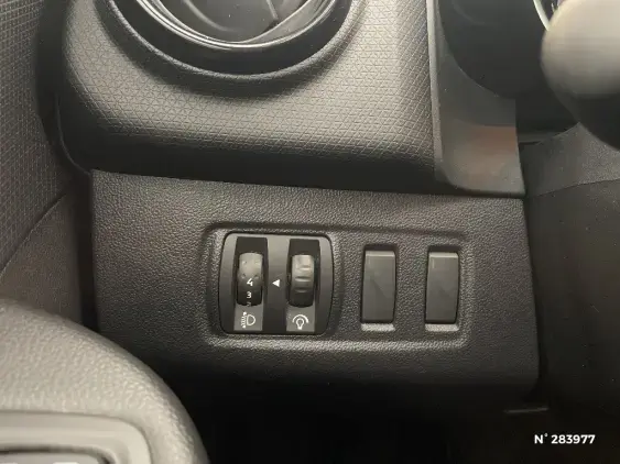 RENAULT CLIO IV - voiture d'occasion - Photo 15