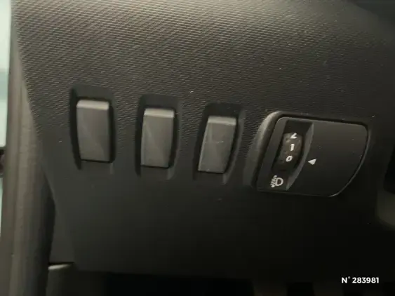 RENAULT TWINGO III - voiture d'occasion - Photo 15