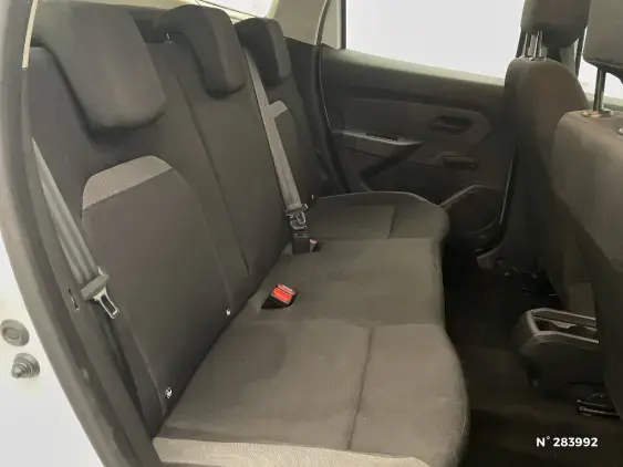 DACIA DUSTER II - voiture d'occasion - Photo 11