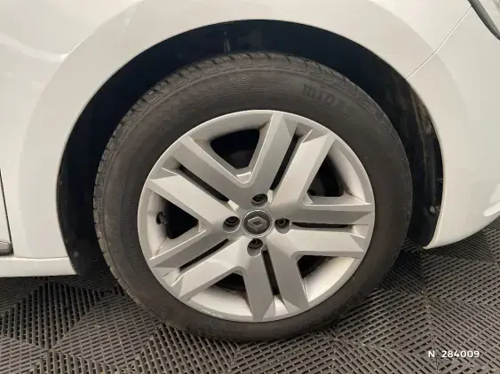 RENAULT CLIO V - voiture d'occasion - Photo 8