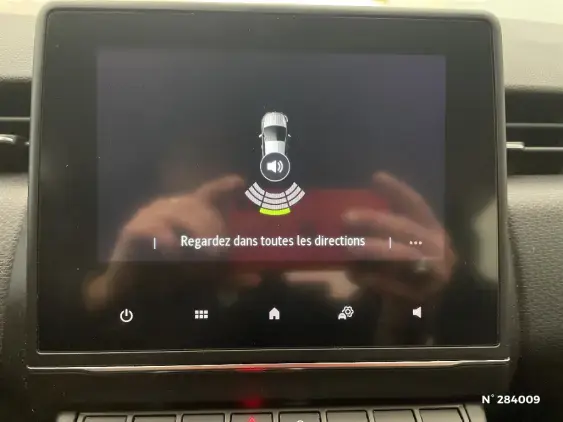 RENAULT CLIO V - voiture d'occasion - Photo 14