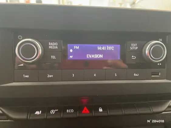 RENAULT TRAFIC FG III - voiture d'occasion - Photo 13