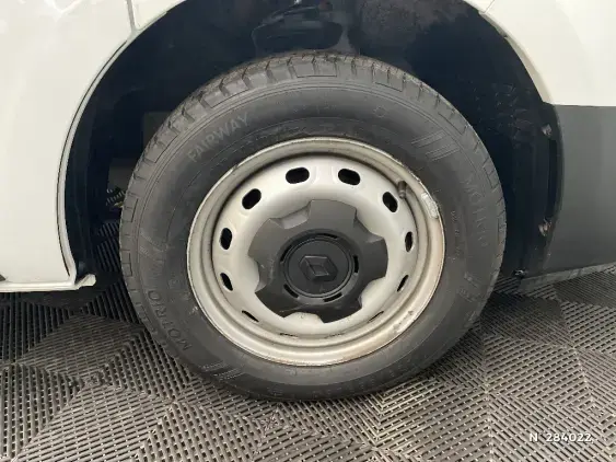 RENAULT TRAFIC FG III - voiture d'occasion - Photo 8