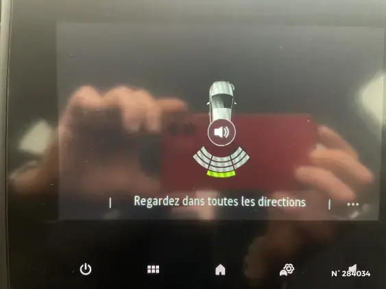 RENAULT ZOE - voiture d'occasion - Photo 14