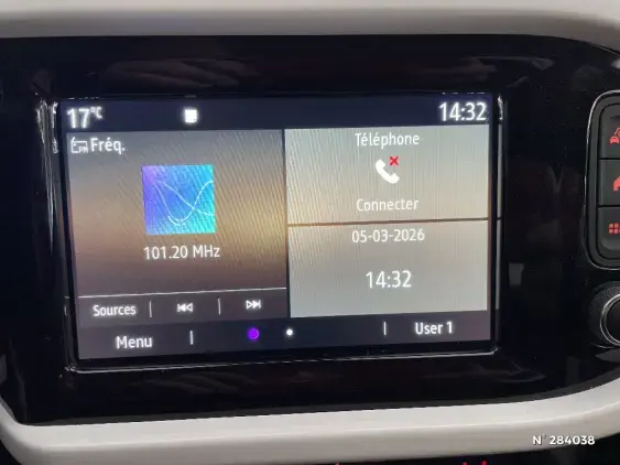 RENAULT TWINGO III - voiture d'occasion - Photo 13