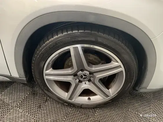 MERCEDES CLASSE GLA - voiture d'occasion - Photo 8