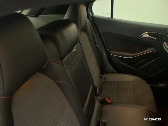 MERCEDES CLASSE GLA - voiture d'occasion - Photo 11