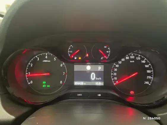 OPEL GRANDLAND X - voiture d'occasion - Photo 12