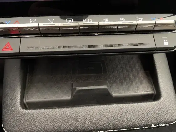 RENAULT MEGANE V - voiture d'occasion - Photo 14