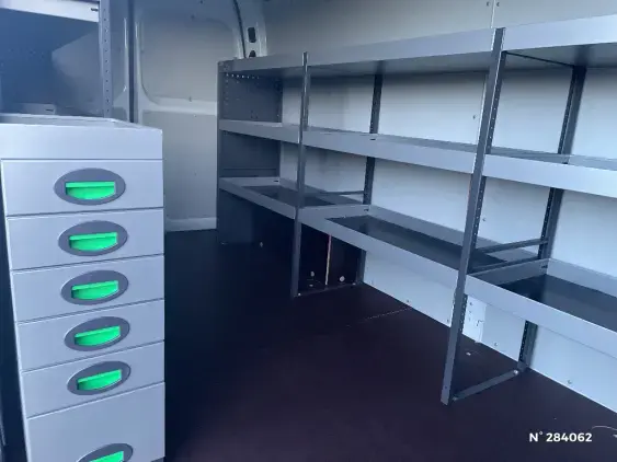 RENAULT MASTER IV - voiture d'occasion - Photo 11