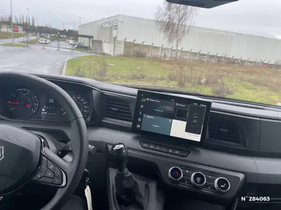 RENAULT MASTER IV - voiture d'occasion - Photo 9