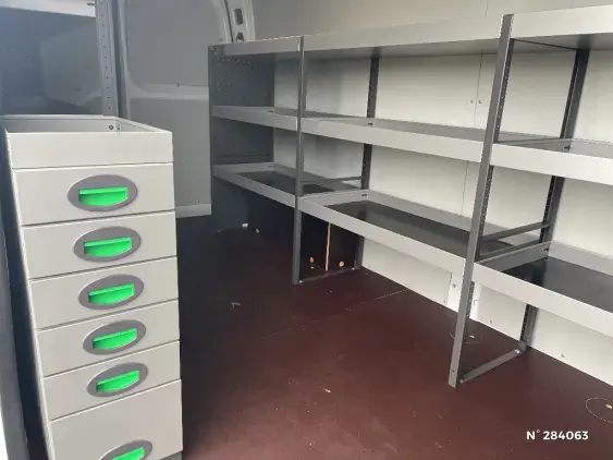 RENAULT MASTER IV - voiture d'occasion - Photo 11