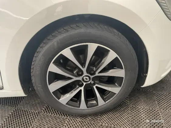 RENAULT CLIO V - voiture d'occasion - Photo 8