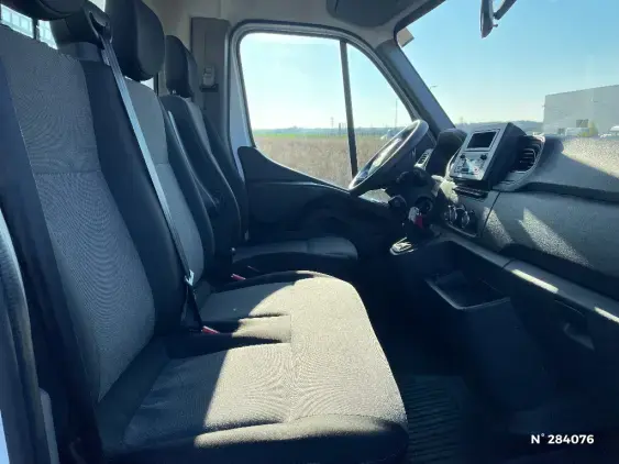 RENAULT MASTER III - voiture d'occasion - Photo 10