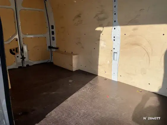 RENAULT MASTER FG III - voiture d'occasion - Photo 11