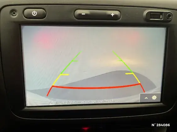 DACIA DUSTER II - voiture d'occasion - Photo 14