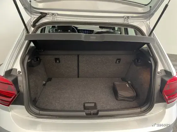 VOLKSWAGEN POLO VI - voiture d'occasion - Photo 7