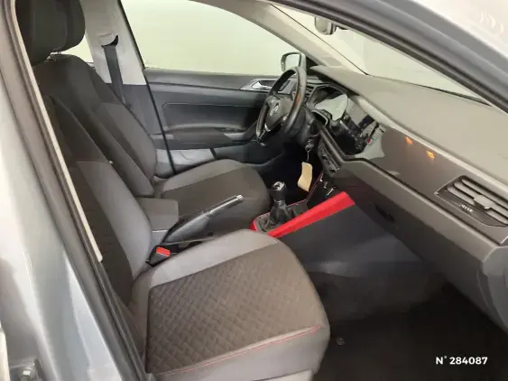 VOLKSWAGEN POLO VI - voiture d'occasion - Photo 10