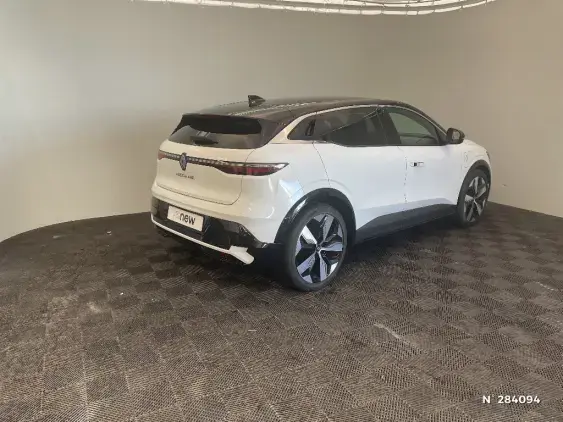 RENAULT MEGANE V - voiture d'occasion - Photo 4