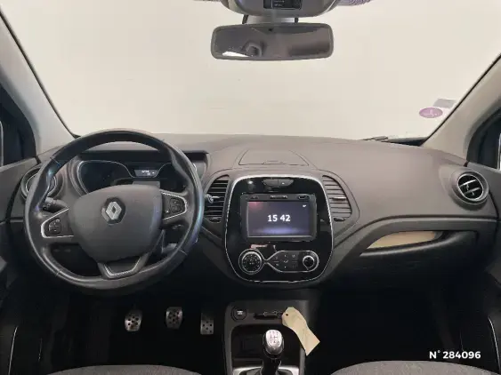 RENAULT CAPTUR - voiture d'occasion - Photo 9