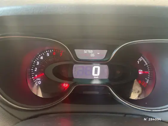 RENAULT CAPTUR - voiture d'occasion - Photo 12