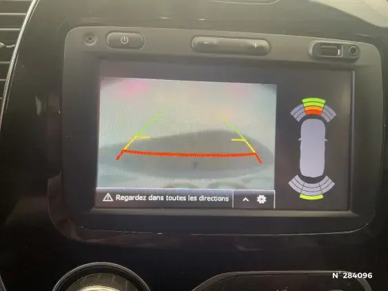 RENAULT CAPTUR - voiture d'occasion - Photo 14