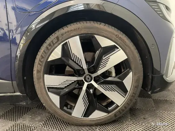 RENAULT MEGANE V - voiture d'occasion - Photo 8