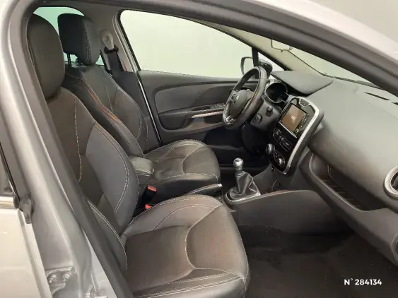 RENAULT CLIO IV - voiture d'occasion - Photo 10