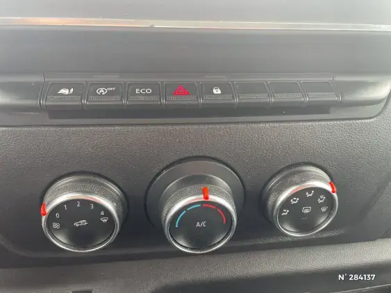 RENAULT MASTER III - voiture d'occasion - Photo 14