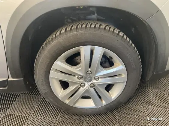 PEUGEOT 2008 - voiture d'occasion - Photo 8