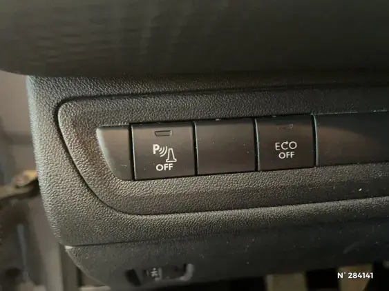 PEUGEOT 2008 - voiture d'occasion - Photo 15