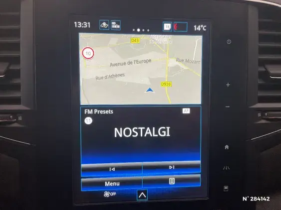 RENAULT MEGANE ESTATE IV - voiture d'occasion - Photo 13