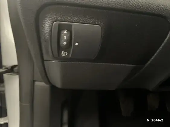 RENAULT MEGANE ESTATE IV - voiture d'occasion - Photo 15