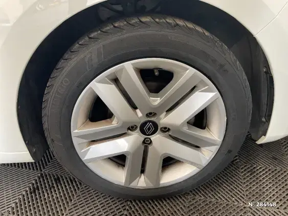 RENAULT CLIO V - voiture d'occasion - Photo 8