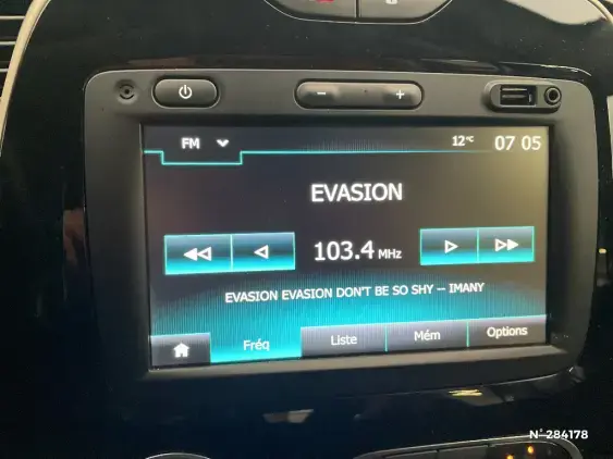 RENAULT CAPTUR - voiture d'occasion - Photo 13