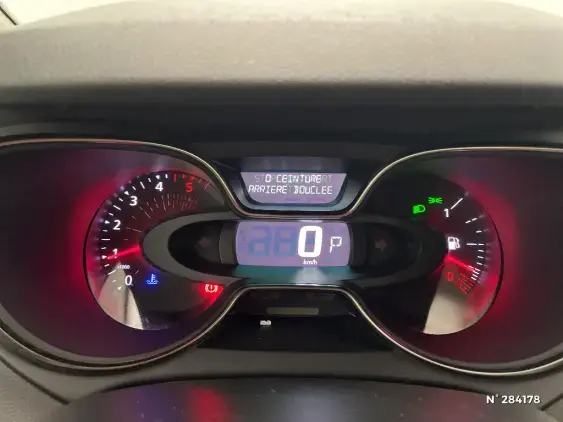 RENAULT CAPTUR - voiture d'occasion - Photo 12